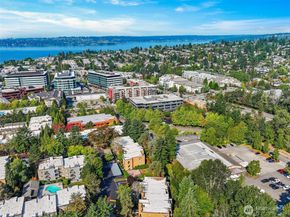 732 Kirkland Circle D102, Kirkland WA 98033