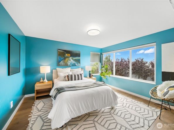 3807 Ashworth Avenue N, Seattle WA 98103