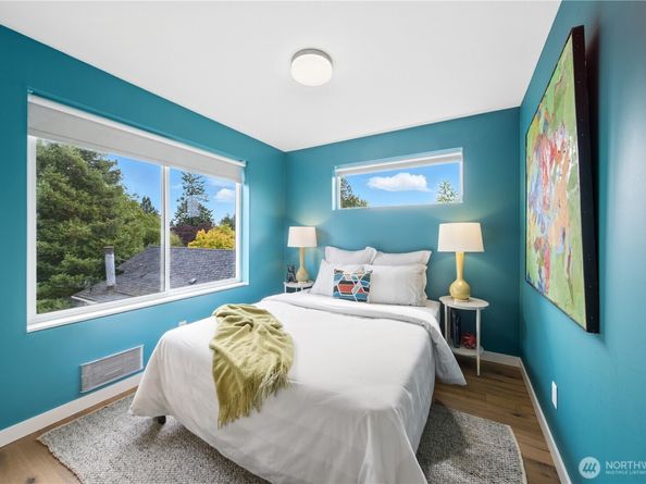 3807 Ashworth Avenue N, Seattle WA 98103