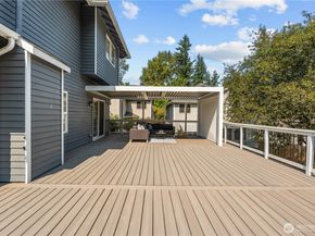 17634 118th Avenue SE, Renton WA 98058