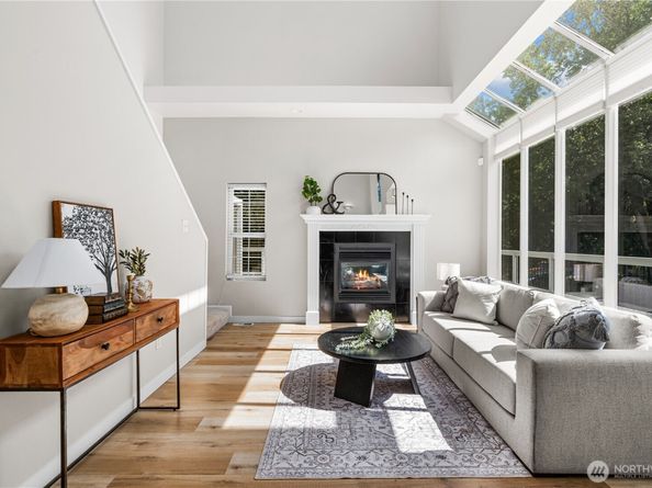 17634 118th Avenue SE, Renton WA 98058