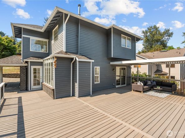 17634 118th Avenue SE, Renton WA 98058