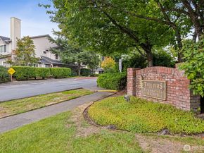 4808 NE Sunset Boulevard A102, Renton WA 98059