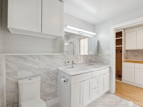 3810 NE 155th Street, Lake Forest Park WA 98155