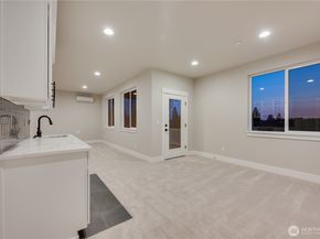 20231 125th Avenue NE SM209, Bothell WA 98011