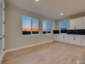 20231 125th Avenue NE SM209, Bothell WA 98011