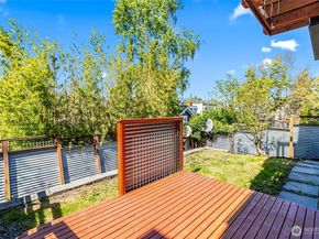 421 23rd Avenue B, Seattle WA 98122