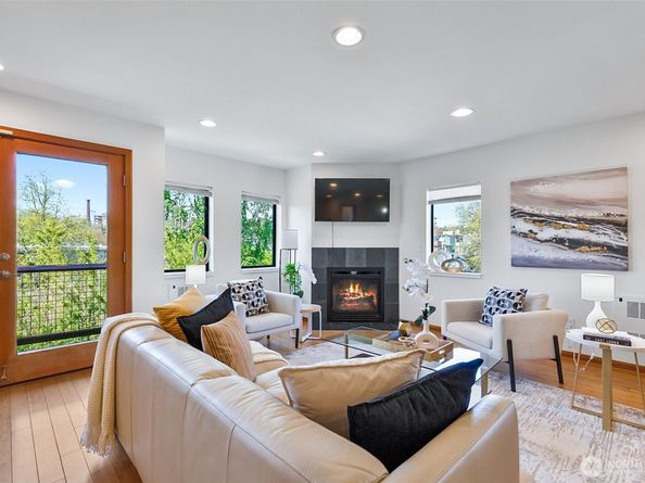 421 23rd Avenue B, Seattle WA 98122