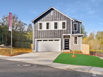 154 NE Shadowhawk Lane