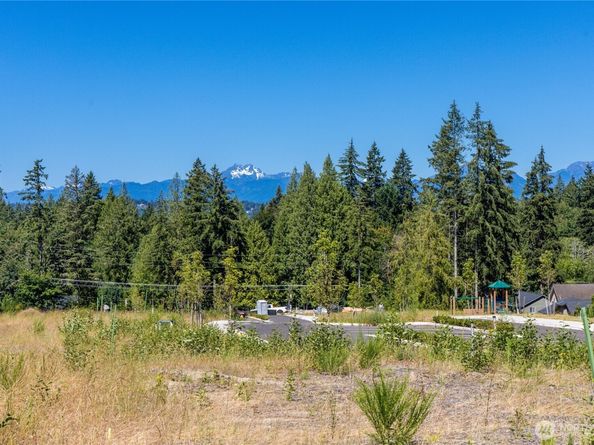 154 NE Shadowhawk Lane, Bremerton WA 98311