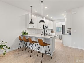 2126 N 147th Street D, Shoreline WA 98133