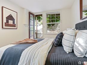 4320 Palatine Avenue N, Seattle WA 98103