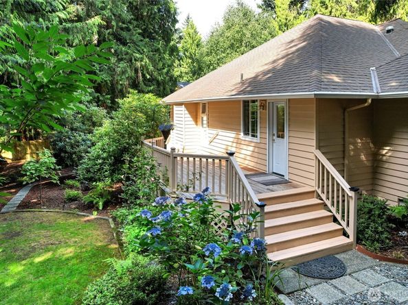 26702 Ohio Avenue NE, Kingston WA 98346