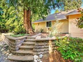 26702 Ohio Avenue NE, Kingston WA 98346