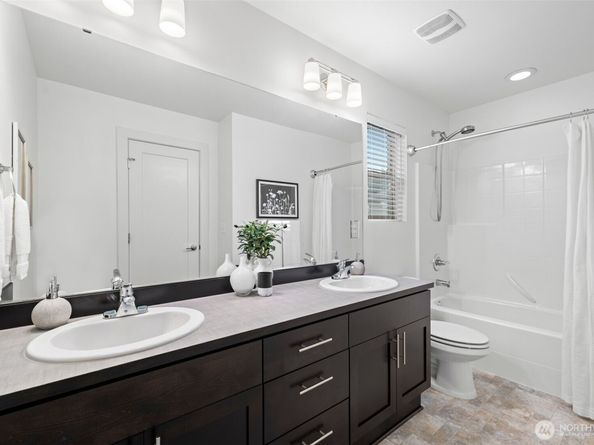 19225 97th Avenue S, Renton WA 98055