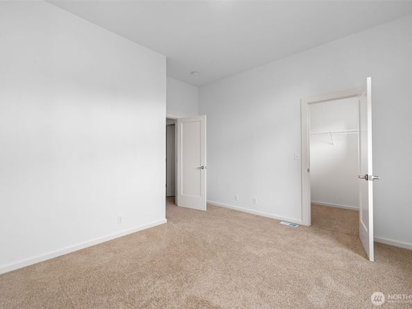 19225 97th Avenue S, Renton WA 98055