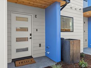 918 28th Avenue S C, Seattle WA 98144