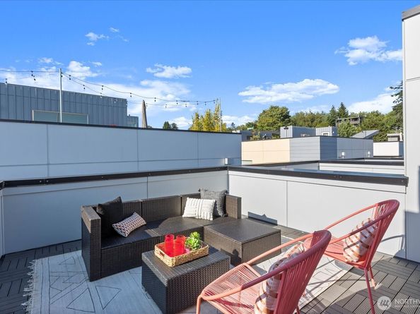 918 28th Avenue S C, Seattle WA 98144