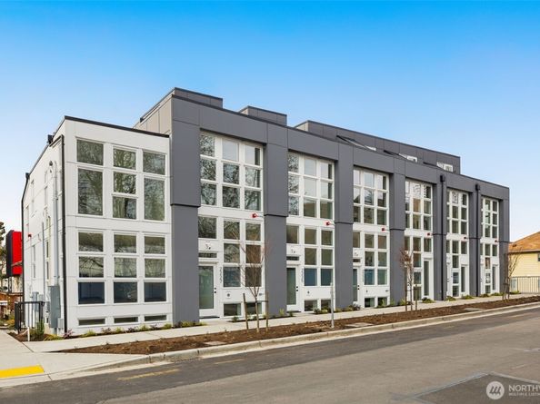2225 25th Avenue S, Seattle WA 98144