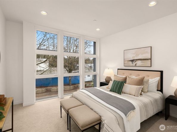 2225 25th Avenue S, Seattle WA 98144