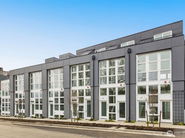 2225 25th Avenue S, Seattle WA 98144