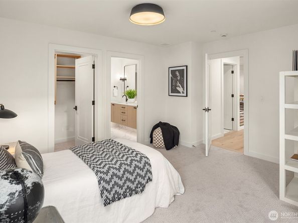 11315 113th Place NE, Kirkland WA 98033
