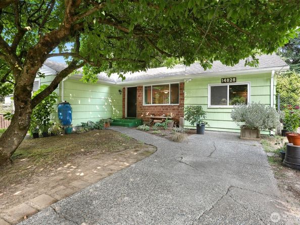 14828 Ashworth Avenue N, Shoreline WA 98133
