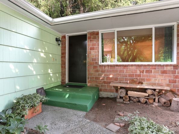 14828 Ashworth Avenue N, Shoreline WA 98133