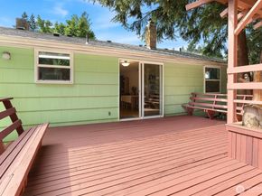 14828 Ashworth Avenue N, Shoreline WA 98133