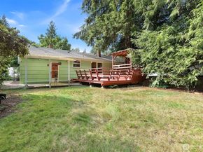 14828 Ashworth Avenue N, Shoreline WA 98133
