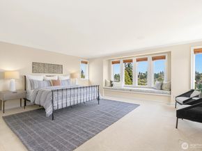 3016 37th Avenue W, Seattle WA 98199
