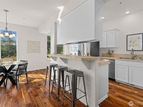 17021 114th Avenue SE, Renton WA 98055