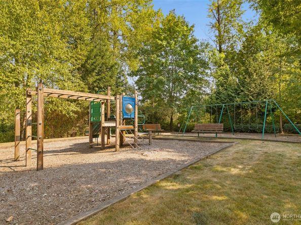 17021 114th Avenue SE, Renton WA 98055