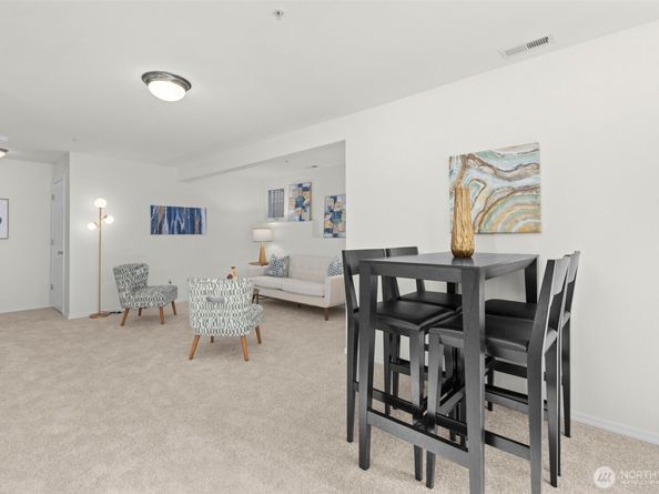 17021 114th Avenue SE, Renton WA 98055