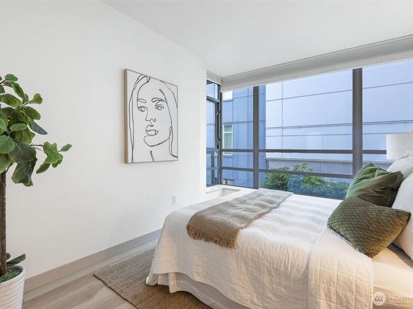 2929 1st Avenue 319, Seattle WA 98121