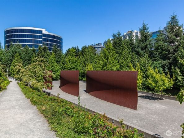 2929 1st Avenue 319, Seattle WA 98121