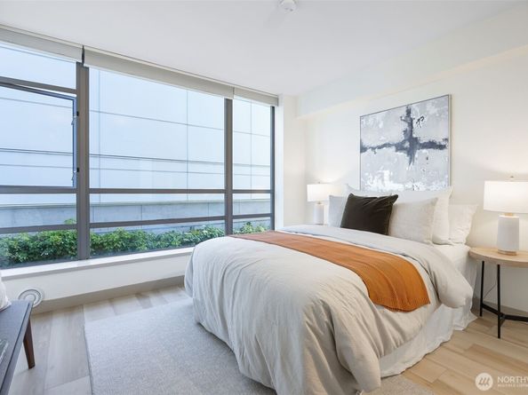 2929 1st Avenue 319, Seattle WA 98121
