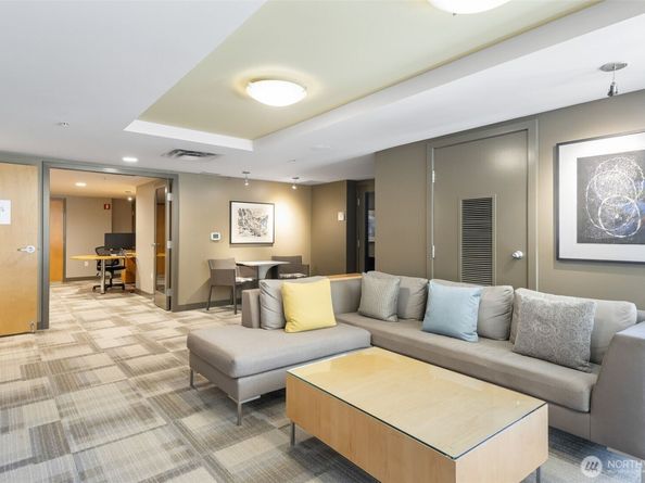 2929 1st Avenue 319, Seattle WA 98121