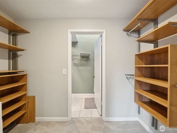 8225 212th Street SW 304, Edmonds WA 98026