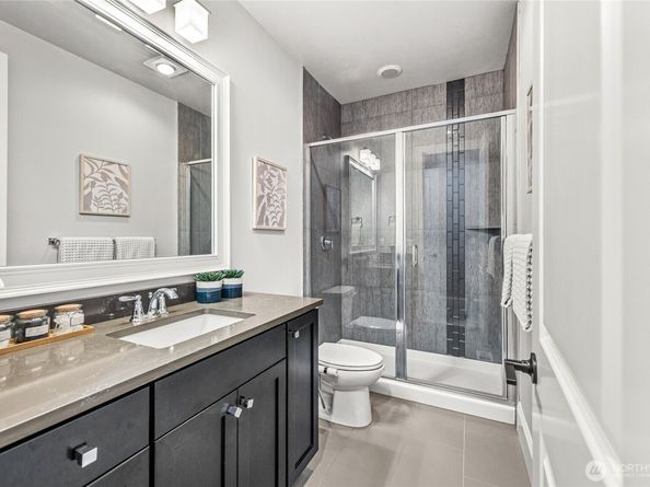 14918 SE 46th St, Bellevue WA 98006