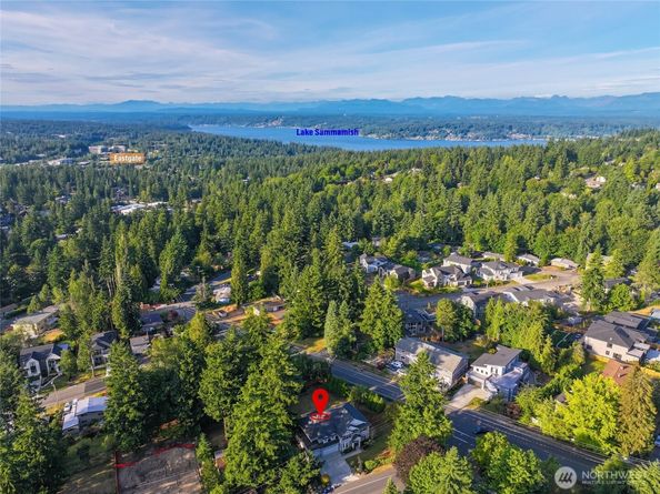 14918 SE 46th St, Bellevue WA 98006