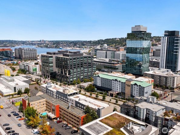 699 John Street 617, Seattle WA 98109
