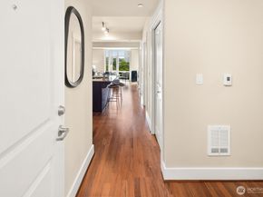 699 John Street 617, Seattle WA 98109