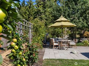 19508 88th Avenue W, Edmonds WA 98026