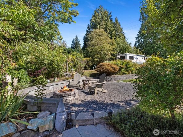 19508 88th Avenue W, Edmonds WA 98026