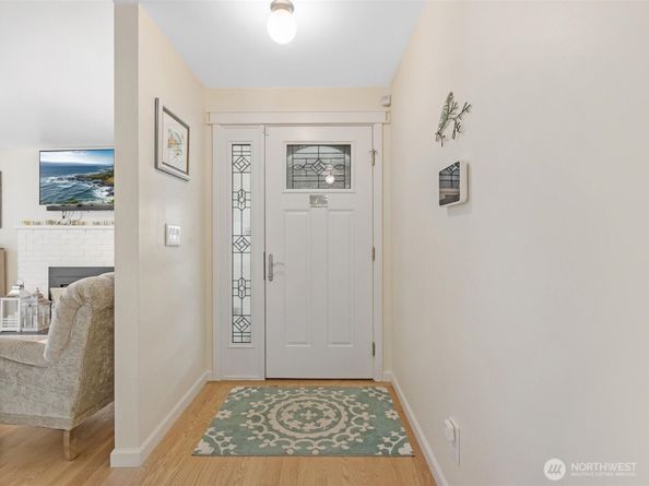 19508 88th Avenue W, Edmonds WA 98026