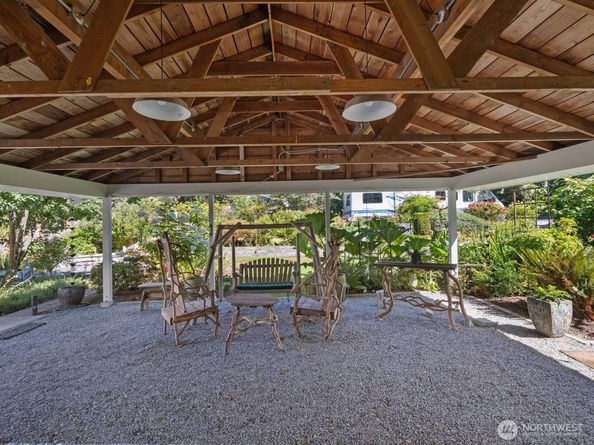 19508 88th Avenue W, Edmonds WA 98026