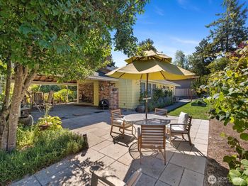 19508 88th Avenue W