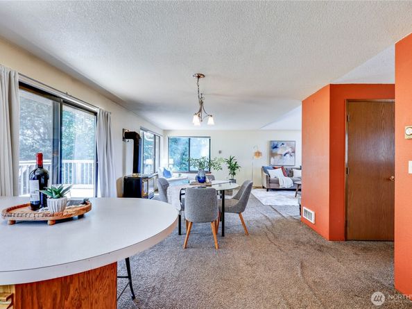 3233 View Drive NW, Bremerton WA 98312