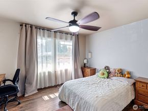 1312 E Hope Street, Bremerton WA 98310